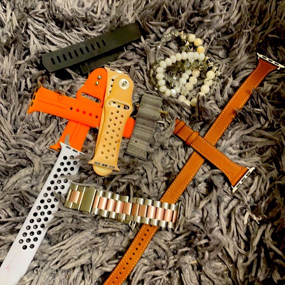 Apple Watch-wrist bands that can be used on an AW